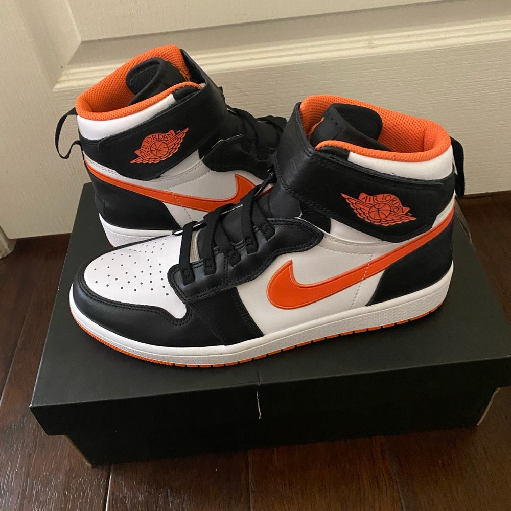 Brand new men’s Nike Air Jordan 1’s
